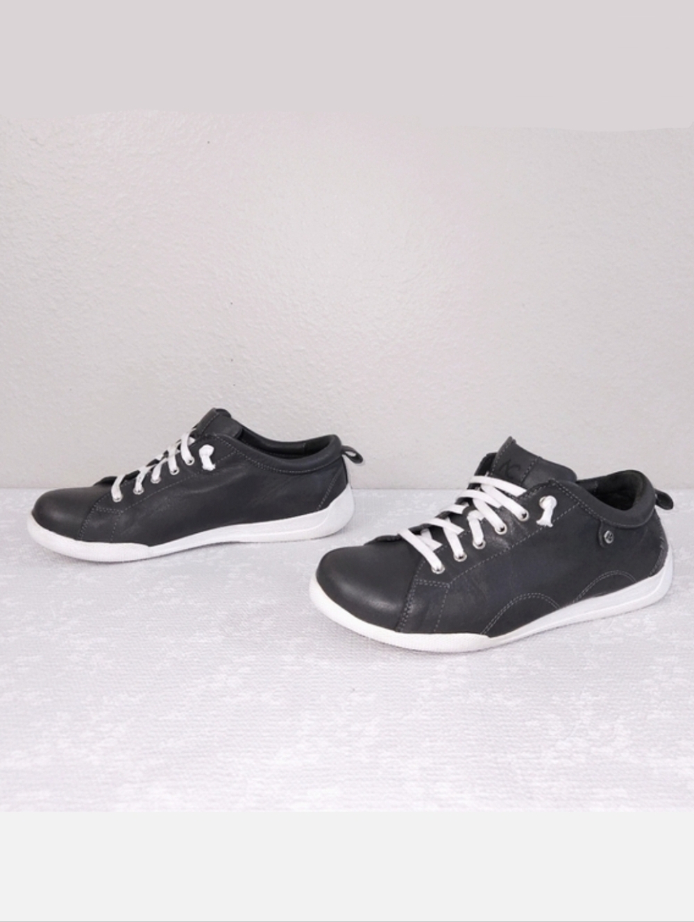 Andrea Conti Leather Sneakers Gray Lace-Up Trainers